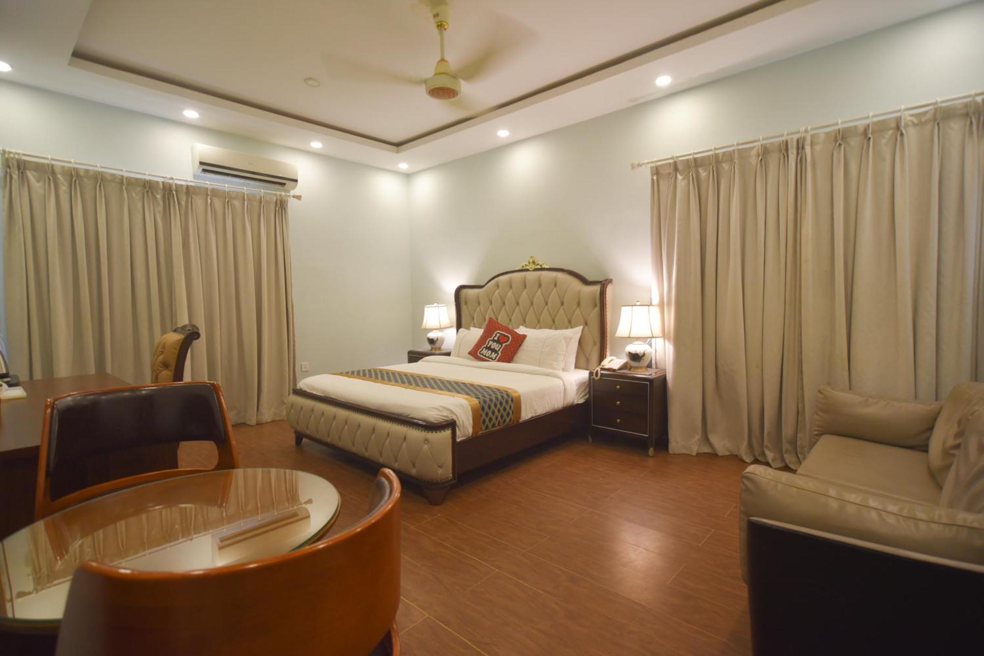 Swisstel Cottage Karachi Exterior photo